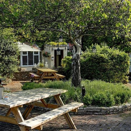 Best Western Compass Inn Tormarton エクステリア 写真