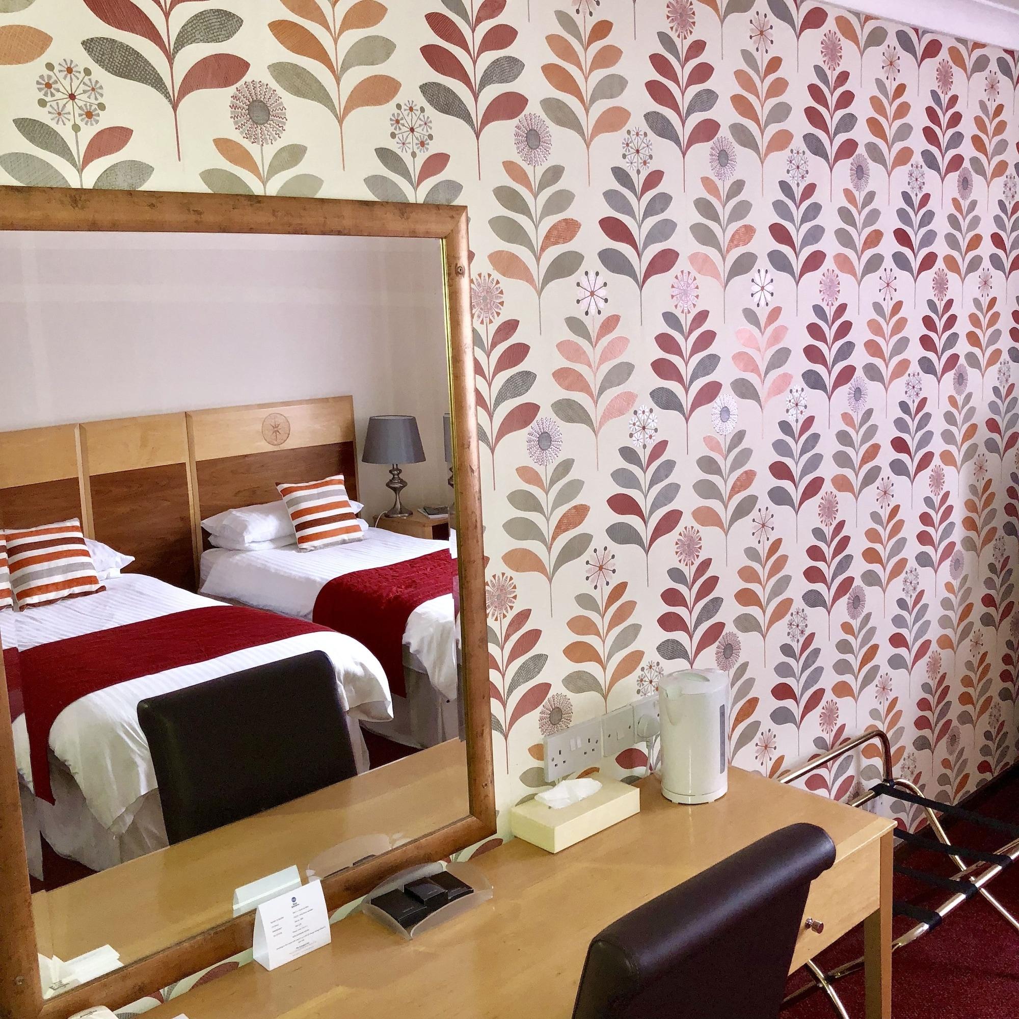 Best Western Compass Inn Tormarton エクステリア 写真