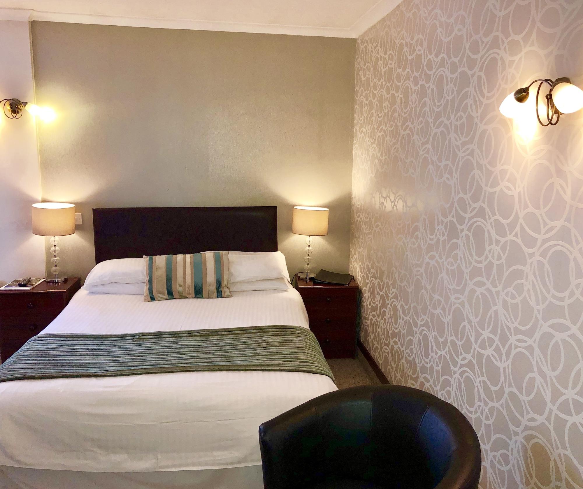 Best Western Compass Inn Tormarton エクステリア 写真