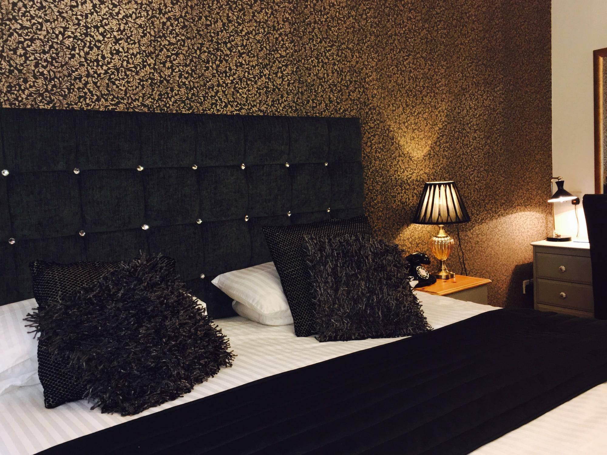 Best Western Compass Inn Tormarton エクステリア 写真