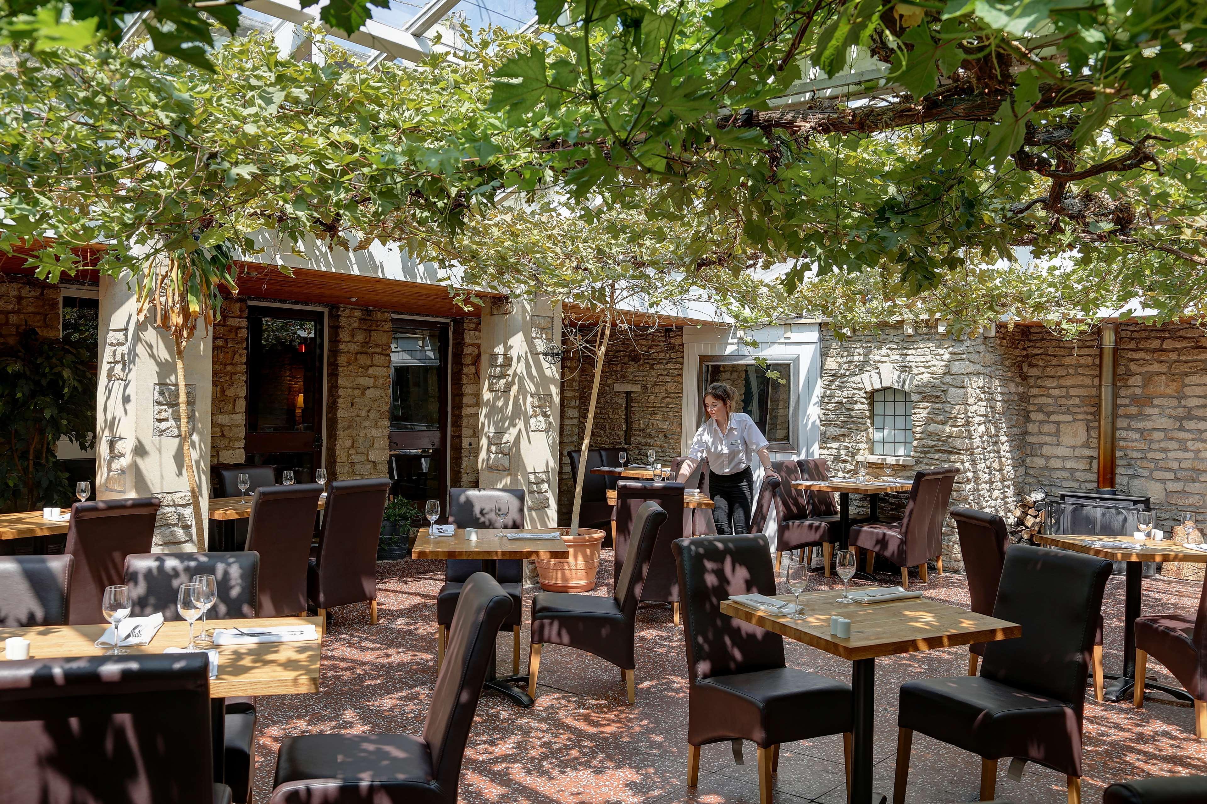 Best Western Compass Inn Tormarton エクステリア 写真