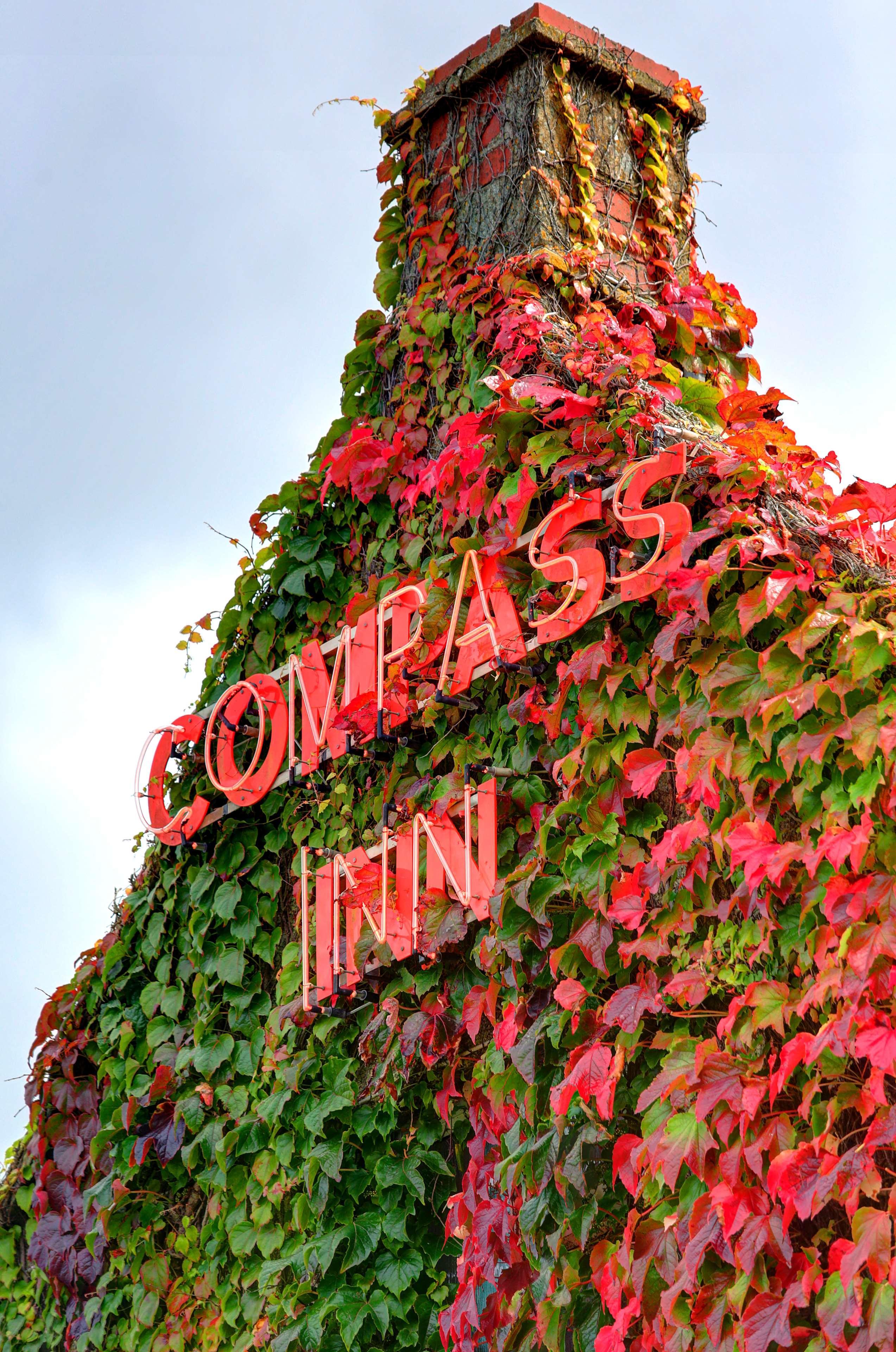 Best Western Compass Inn Tormarton エクステリア 写真