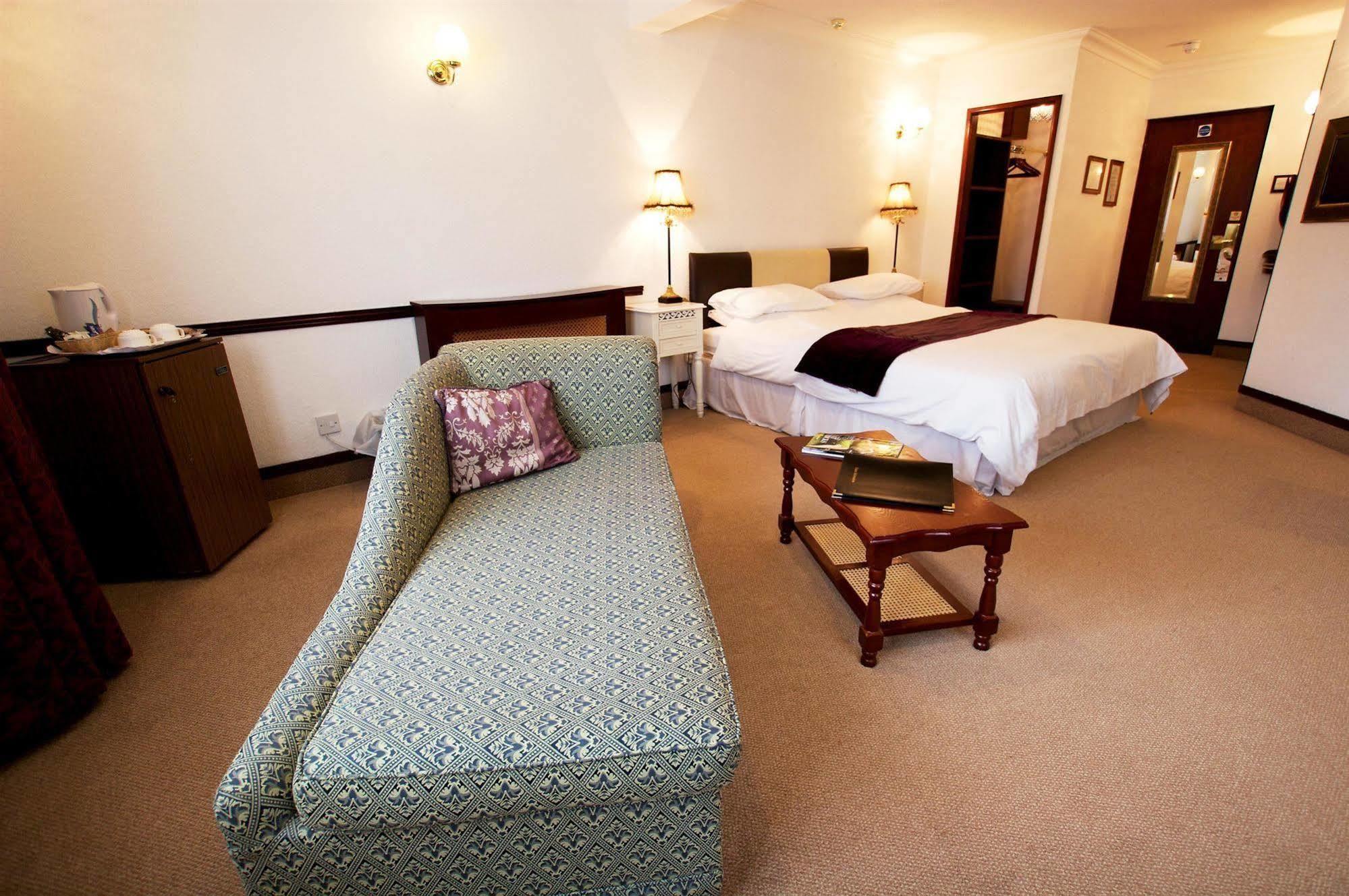 Best Western Compass Inn Tormarton 部屋 写真